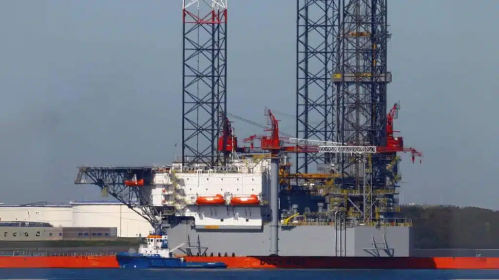Offshore Rig Air Duct Cleaning