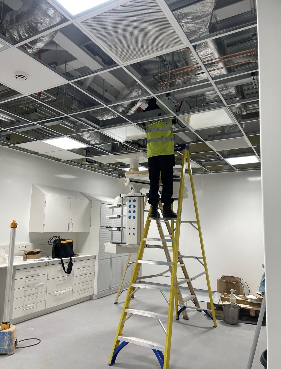 Healthcare ventilation hygiene — NHS ward ceiling access